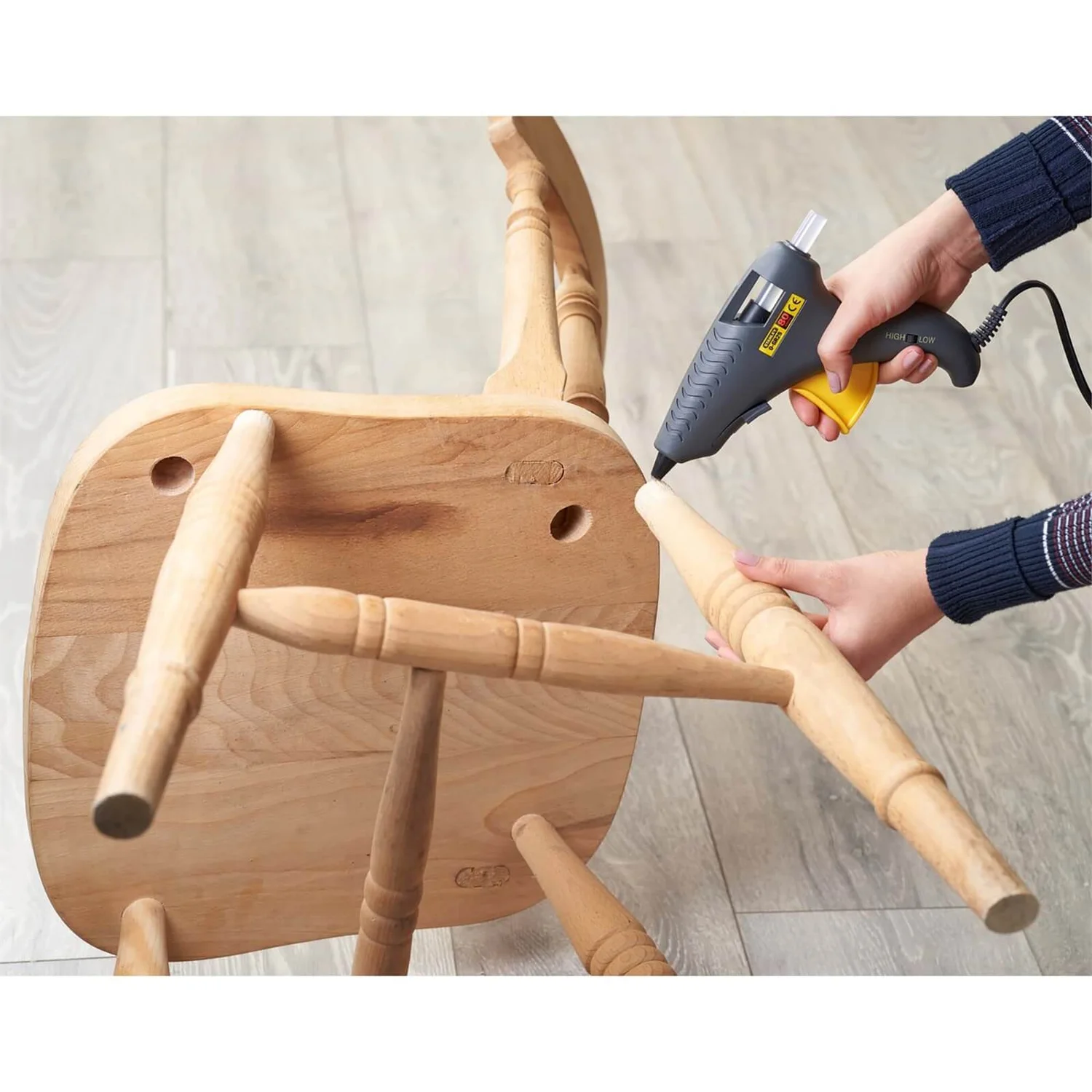 STANLEY Trigger Feed DualMelt 40W Corded Glue Gun (0-GR25) 7 STANLEY Trigger Feed DualMelt 40W Corded Glue Gun (0-GR25) - Image 5