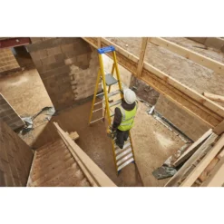 Werner Fibreglass Platform Step Ladder - 12 Tread -Stanley Shop 12824249 1954833199910073