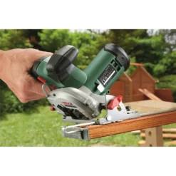 Bosch UniversalCirc 12v Cordless Circular Saw Tool -Stanley Shop 12825029 1844843401984891