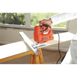 Black & Decker BLACK+DECKER Heavy Duty 400W Corded Jigsaw With Blade (KS501-GB) -Stanley Shop 12829353 1104832959638573