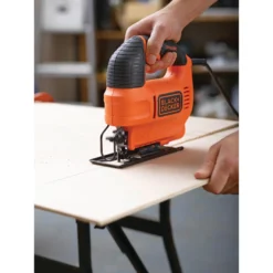 Black & Decker BLACK+DECKER Variable Speed 520W Corded Jigsaw With Blade And Kit Box (KS701EK-GB) -Stanley Shop 12838550 7484832962613238