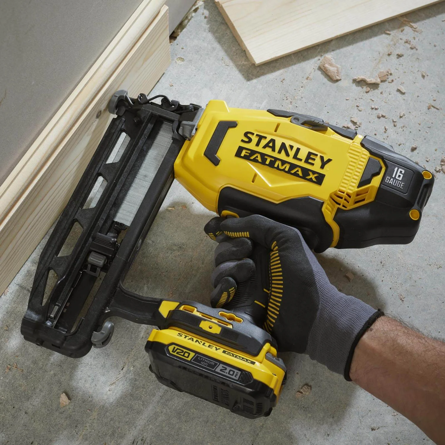 STANLEY FATMAX V20 18V Cordless Nail Gun With 2 Batteries And Kit Box (SFMCN616D2K-GB) 3 STANLEY FATMAX V20 18V Cordless Nail Gun With 2 Batteries And Kit Box (SFMCN616D2K-GB)