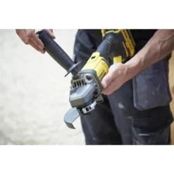 STANLEY FATMAX V20 18V Cordless Angle Grinder With Kit Box (SFMCG400D1K-GB) -Stanley Shop 12838901 3994832952345702