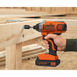 Black & Decker BLACK+DECKER 18V Cordless Impact Driver With Battery And Charger (BDCIM18C1-GB) -Stanley Shop 12839062 4074866673829580