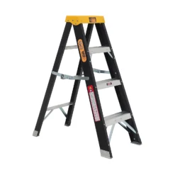Rhino Fibreglass Step Ladder - 4 Tread