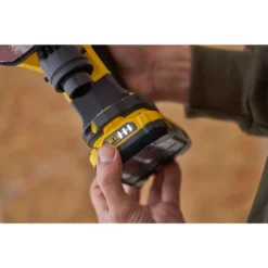 STANLEY FATMAX V20 18V Cordless Detail Sander (SFMCW221D1S-GB) 14 STANLEY FATMAX V20 18V Cordless Detail Sander (SFMCW221D1S-GB) -Stanley Shop 13623738 1274948298085654