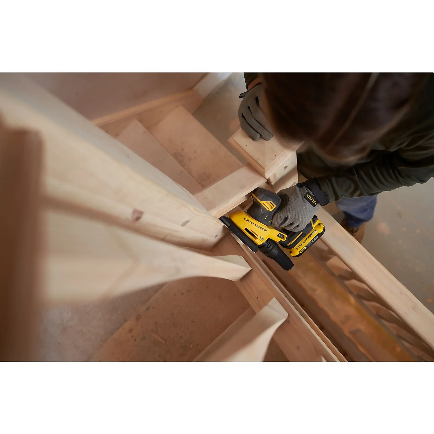 STANLEY FATMAX V20 18V Cordless Detail Sander (SFMCW221D1S-GB) 10 STANLEY FATMAX V20 18V Cordless Detail Sander (SFMCW221D1S-GB) - Image 8