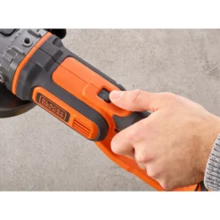Black & Decker BLACK+DECKER 125MM 18V Lithium-ion Cordless Angle Grinder With Protective Cover (battery Not Included) (BCG720N-XJ) -Stanley Shop 13623748 1794948299627417