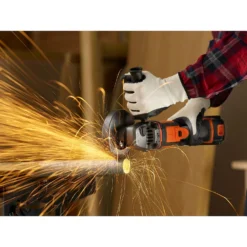Black & Decker BLACK+DECKER 125MM 18V Lithium-ion Cordless Angle Grinder With Protective Cover (battery Not Included) (BCG720N-XJ) -Stanley Shop 13623748 1824948299816714
