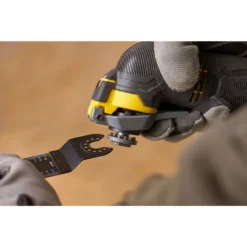 STANLEY FATMAX V20 18V Cordless Multi-Purpose Tool (battery Not Included) (SFMCE500B-XJ) -Stanley Shop 13623752 1164948298849073