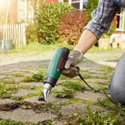 Bosch UniversalHeat 600 Heat Gun -Stanley Shop 13910235 1624981986955182